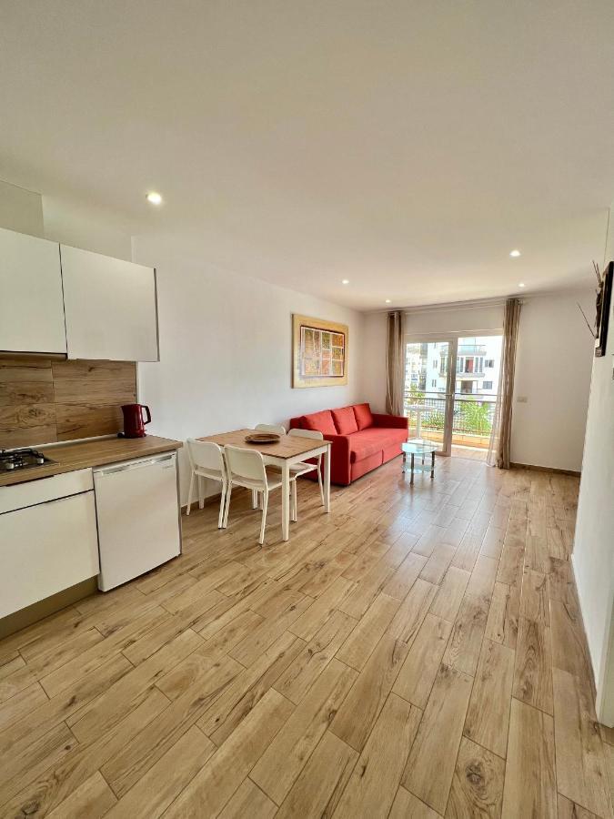 Apartment Crissol Los Cristianos  Buitenkant foto